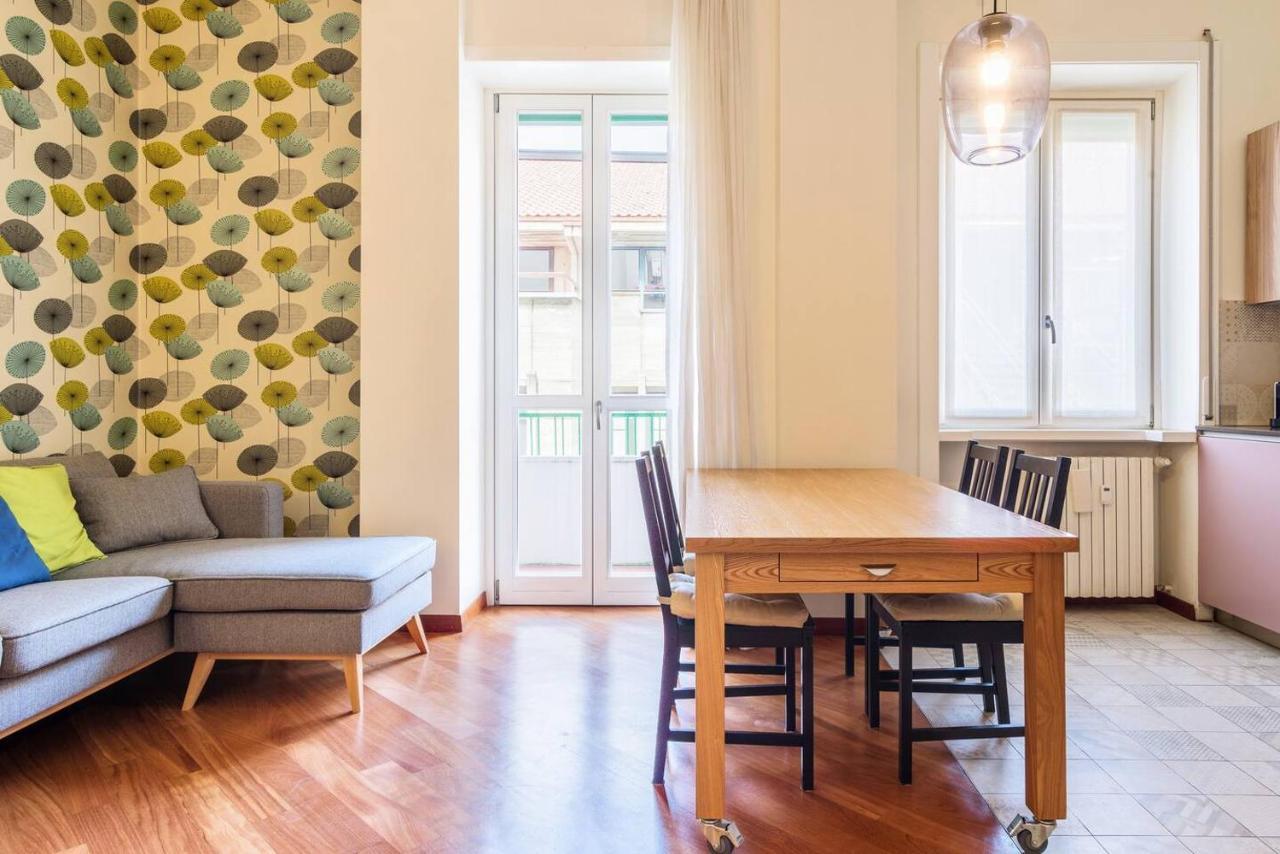 Colored And Spacious Flat Close To Navigli By Easylife Milánó Kültér fotó